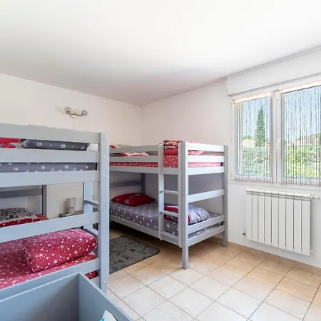 Holiday home Les Oliviers Saint-Laurent-la-Vernede